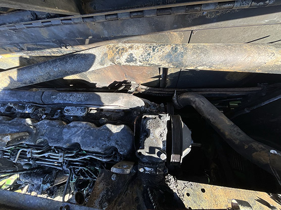 1997 John Deere 9610 Combine - Image 14