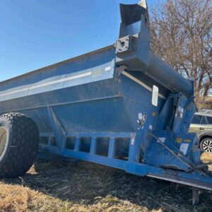 1989 Kinze 840 Grain Cart