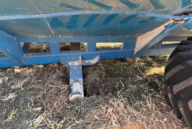 1989 Kinze 840 Grain Cart - Image 12