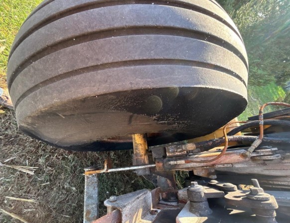 2016 Vermeer 605N Baler - Image 11