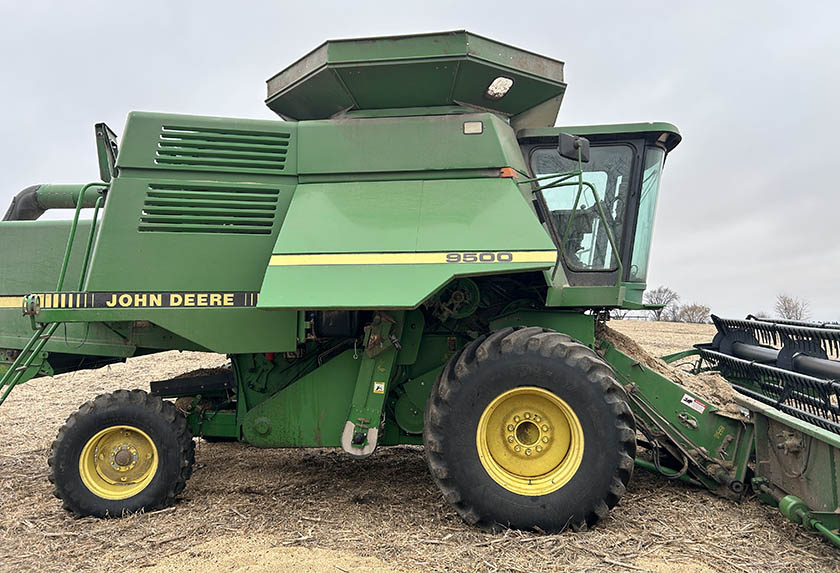 1991 John Deere 9500 Combine – #1