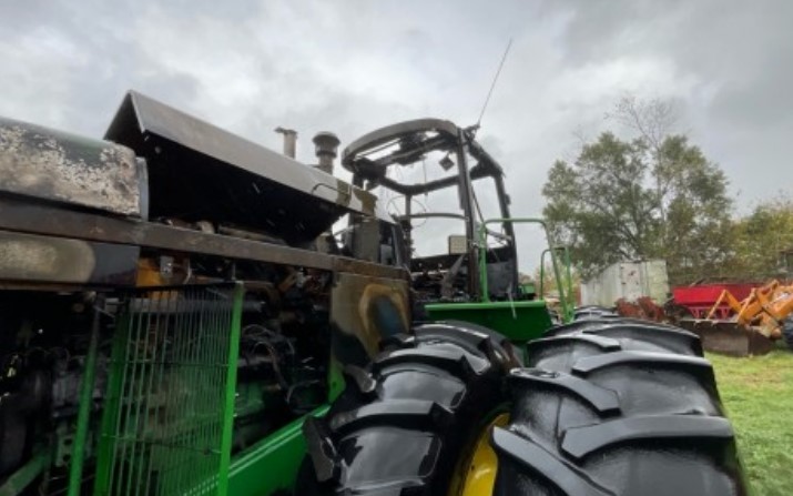 1996 John Deere 8570 Tractor - Image 8