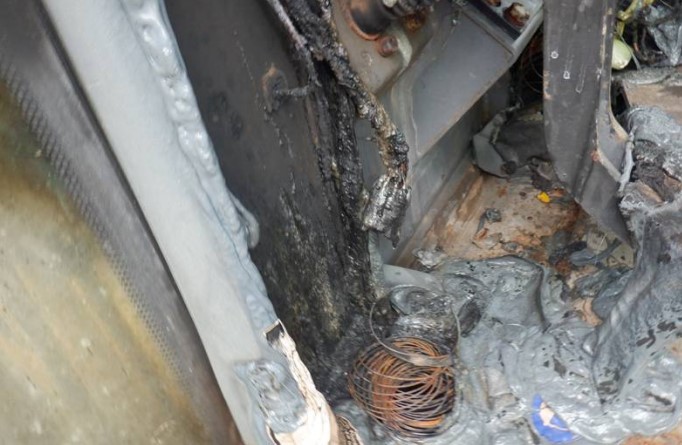 1999 New Holland LB75 Backhoe - Image 10