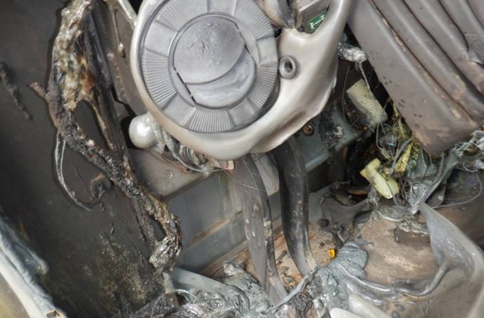 1999 New Holland LB75 Backhoe - Image 13