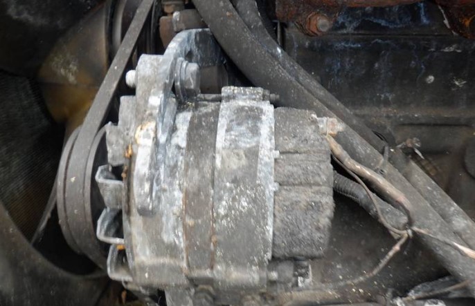 1999 New Holland LB75 Backhoe - Image 14