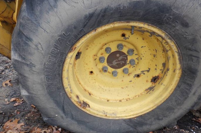 1999 New Holland LB75 Backhoe - Image 27