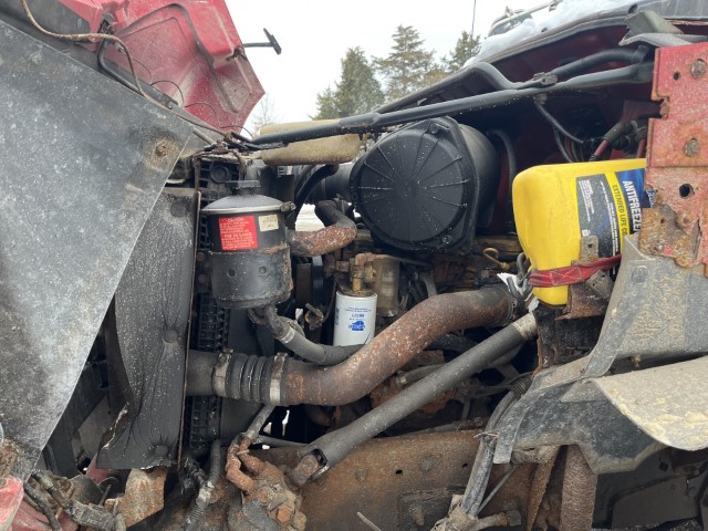 2000 Ford F-750 Dump Truck - Image 20