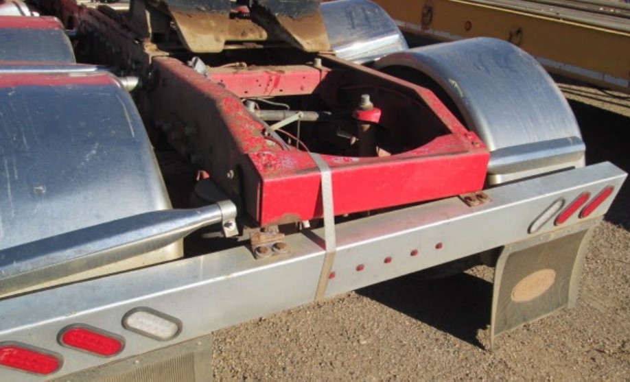 2001 Peterbilt 379 - Image 17