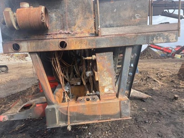 2003 Morbark 1300 Tub Grinder - Image 17