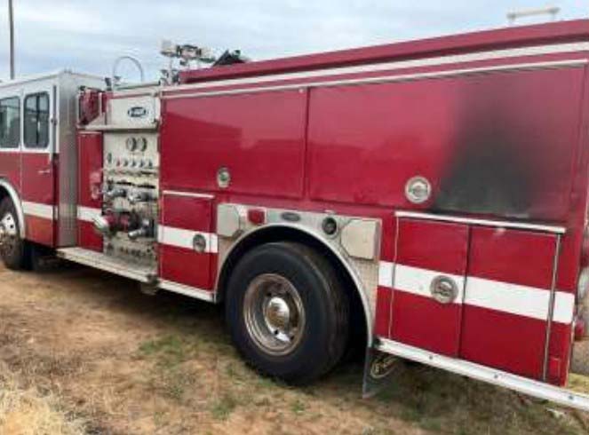 2004 Emergency One Fire Truck - Image 17