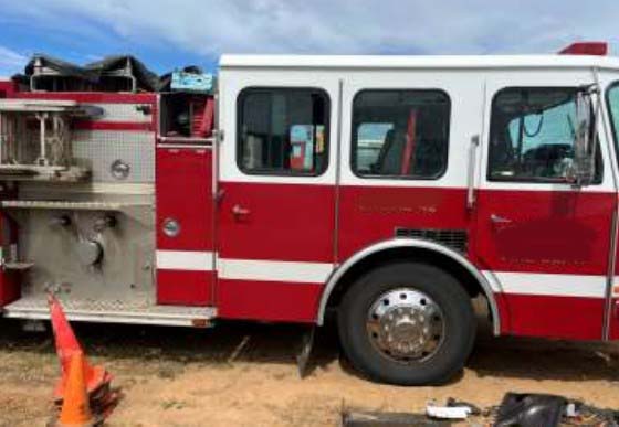 2004 Emergency One Fire Truck - Image 3