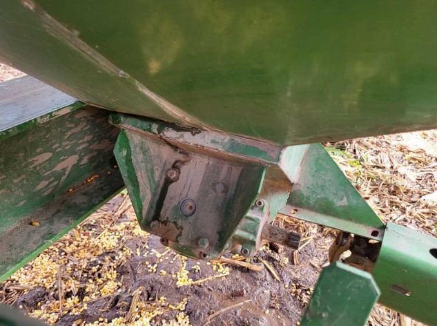 2005 Unverferth 6500 Grain Cart - Image 21