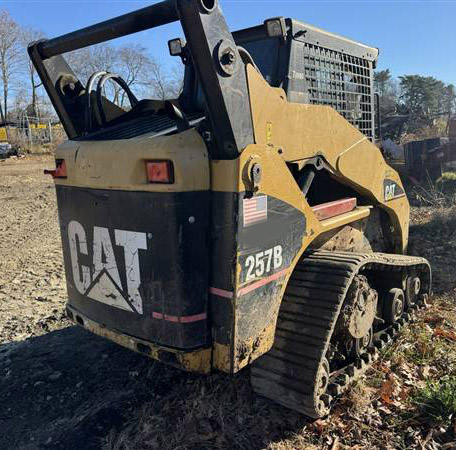 2007 Caterpillar 257B Skid Steer - Image 3