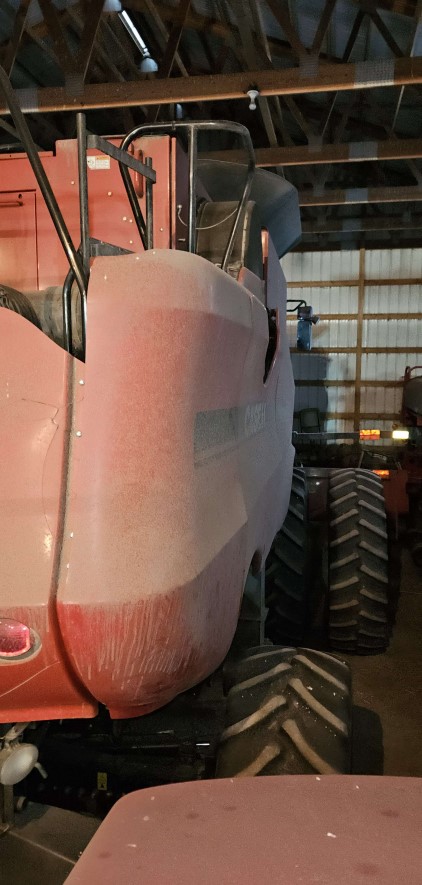 2008 CASE IH AFX7010 Combine - Image 4