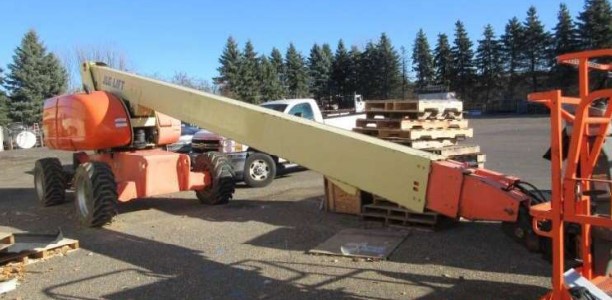 2008 JLG 800S Telescopic Boom Lift - Image 4
