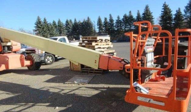 2008 JLG 800S Telescopic Boom Lift - Image 8