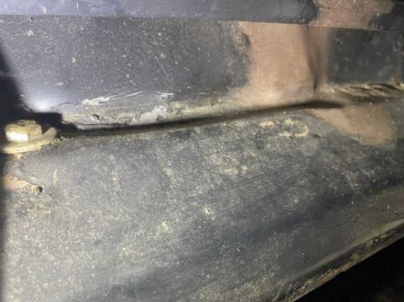 2009 New Holland CR9040 Combine - Image 14