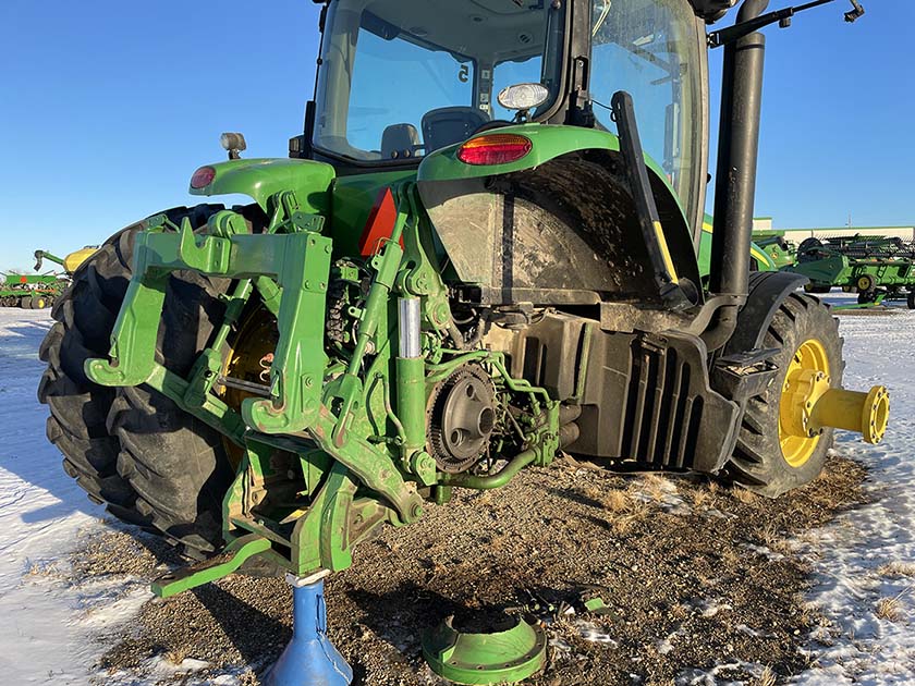 2010 John Deere 8225R Tractor - Image 10