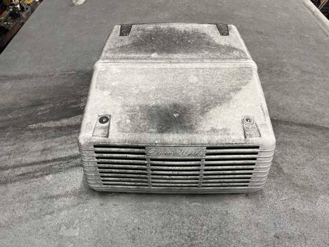 2010 Keystone Springdale Camper - Image 22