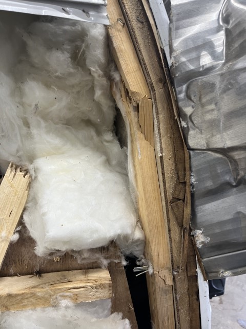 2010 Keystone Springdale Camper - Image 33