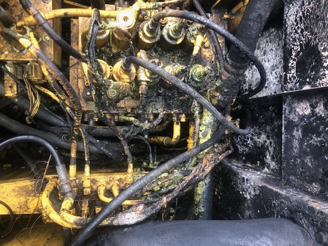 2011 Kobelco SK210 Excavator - Image 6