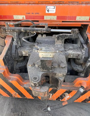 2012 Rail King 330-G5 Rail Car Mover - Image 4