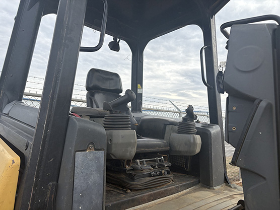 USED 2013 Caterpillar D5K2 LGP Dozer - Image 4