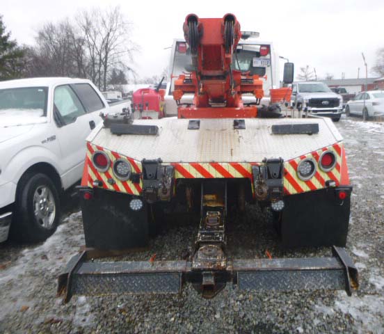 2013 International Durastar 4300 Wrecker - Image 13