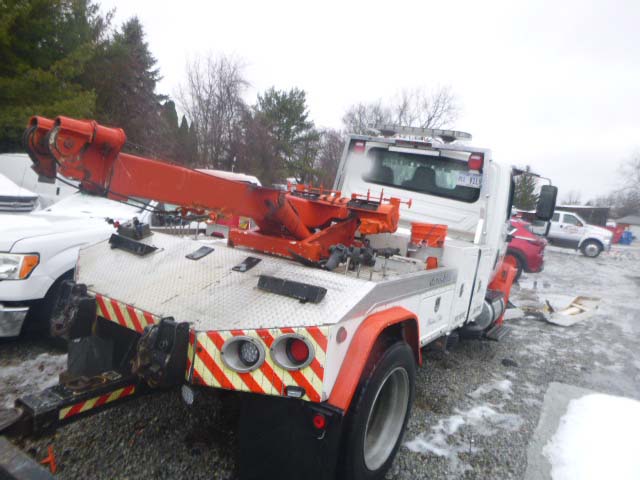 2013 International Durastar 4300 Wrecker - Image 14