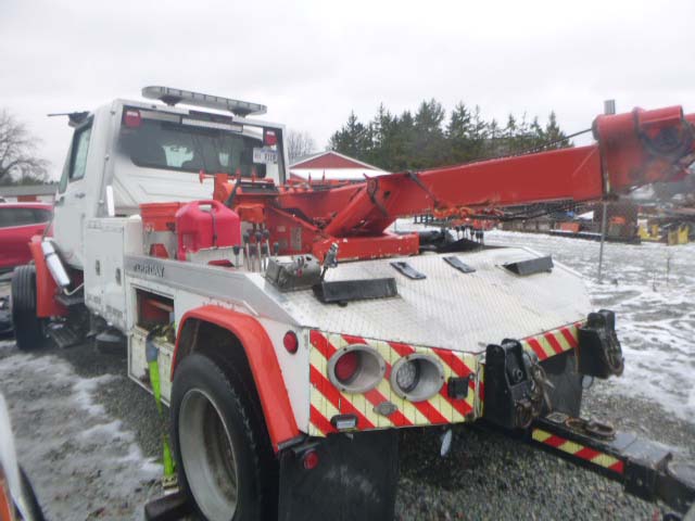 2013 International Durastar 4300 Wrecker - Image 15