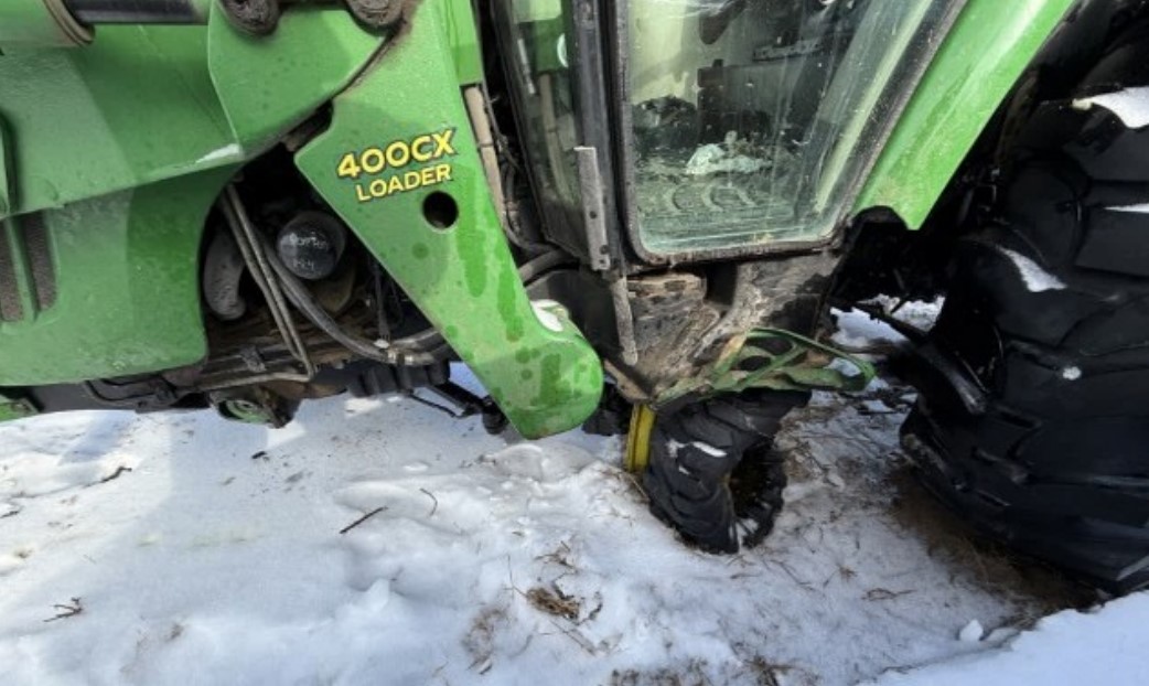 2013 John Deere 4520 Tractor - Image 13