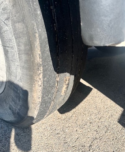 2013 Peterbilt 388 - Image 4