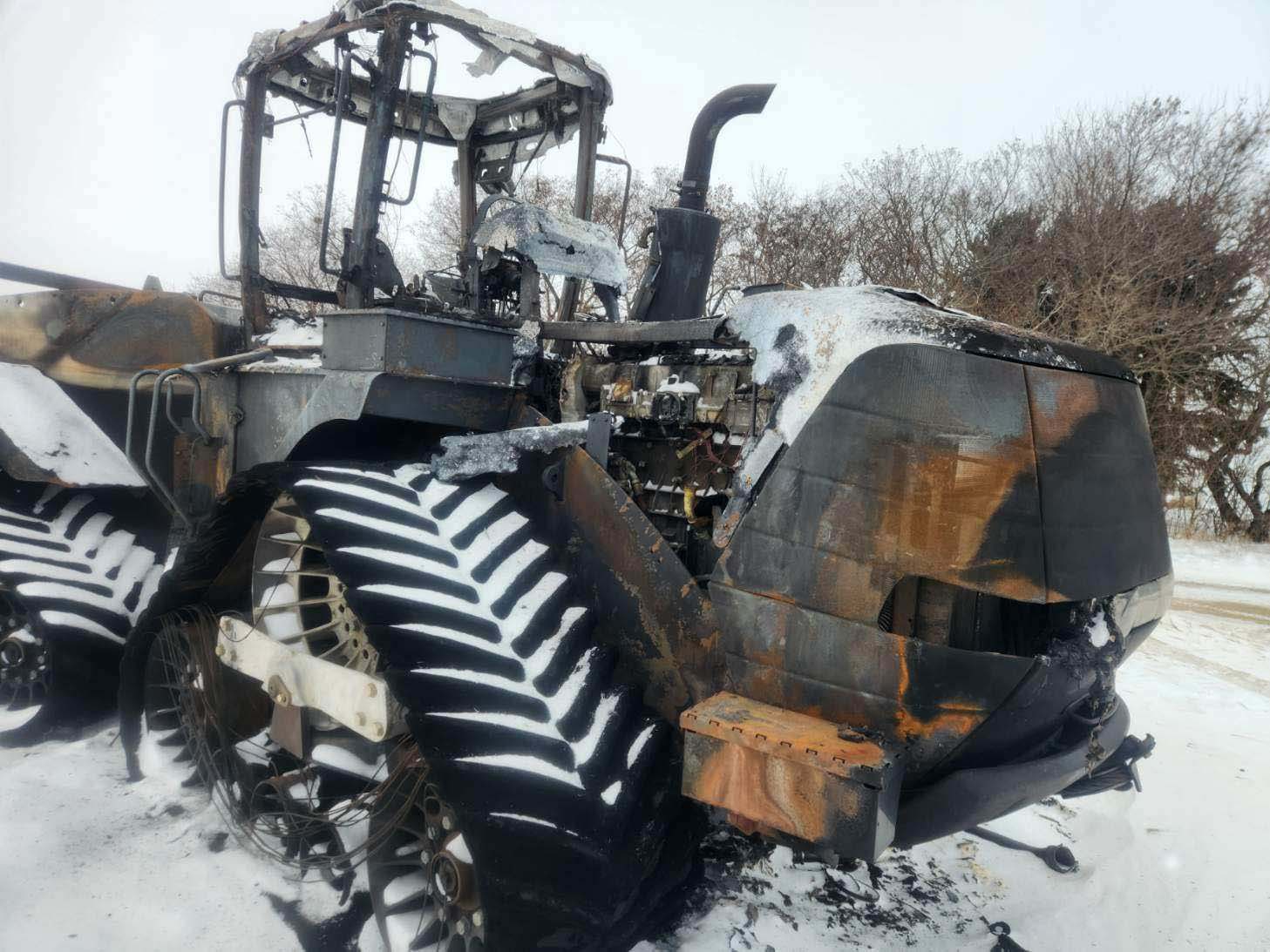 2014 CASE IH 450 Quadtrac - Image 4