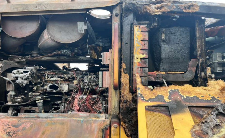 2014 Caterpillar 140M3 Motor Grader - Image 4