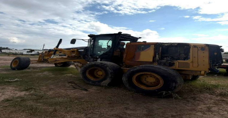 2014 Caterpillar 140M3 Motor Grader - Image 9