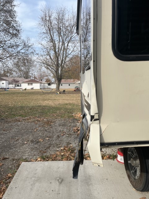 2014 KZRV Goldrush Durango Camper - Image 18