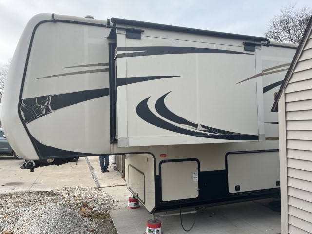 2014 KZRV Goldrush Durango Camper - Image 7