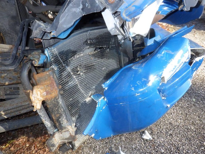 2014 Isuzu NRR Beverage Truck - Image 14