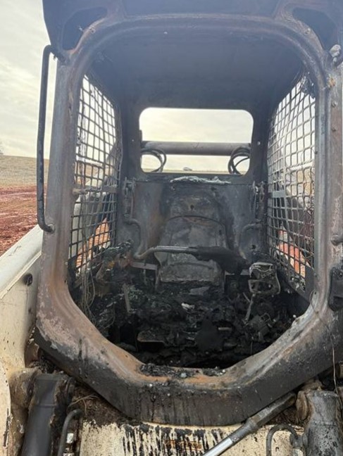 2015 Bobcat T770 Compact Track Loader - Image 14