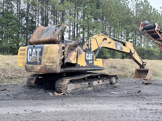 2015 Caterpillar 329FL Excavator - Image 3