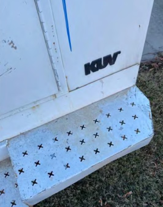 2015 Chevy Express G35000 - Image 10