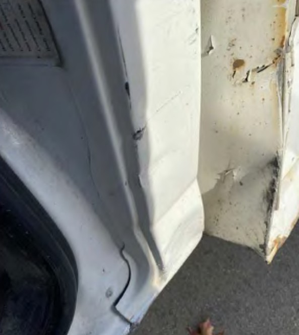 2015 Chevy Express G35000 - Image 3