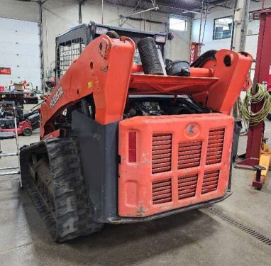 2015 Kubota SVL75-2 Skid Steer