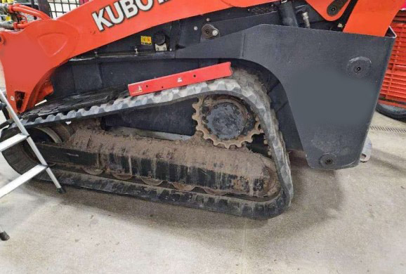 2015 Kubota SVL75-2 Skid Steer - Image 8