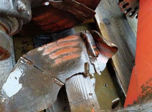 2016 Morbark Beever M12R Towable Chipper - Image 30