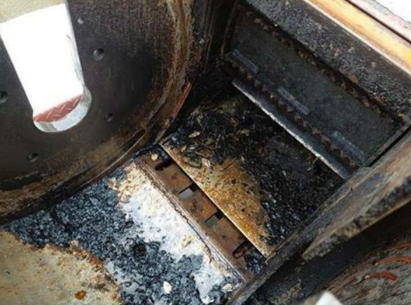 2016 Morbark Beever M12R Towable Chipper - Image 36