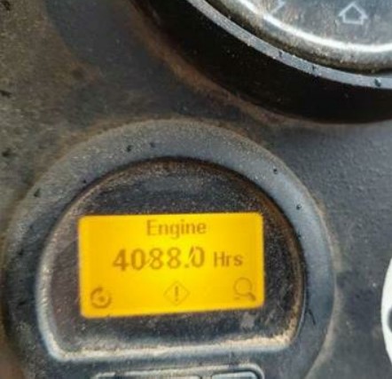 2016 Morbark Beever M12R Towable Chipper - Image 37