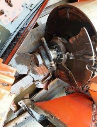 2016 Morbark Beever M12R Towable Chipper - Image 7