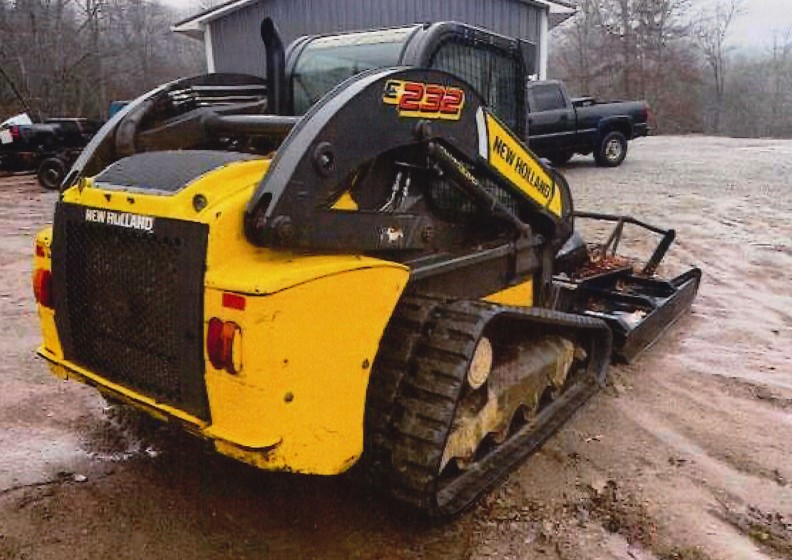 2016 New Holland C232 Compact Track Loader - Image 3