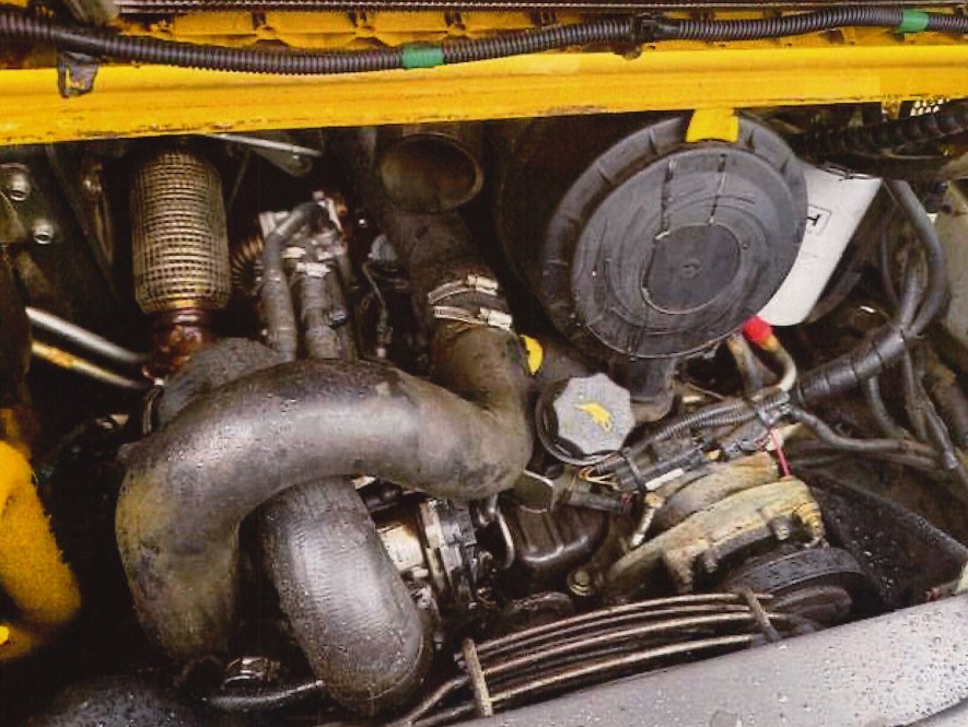 2016 New Holland C232 Compact Track Loader - Image 5